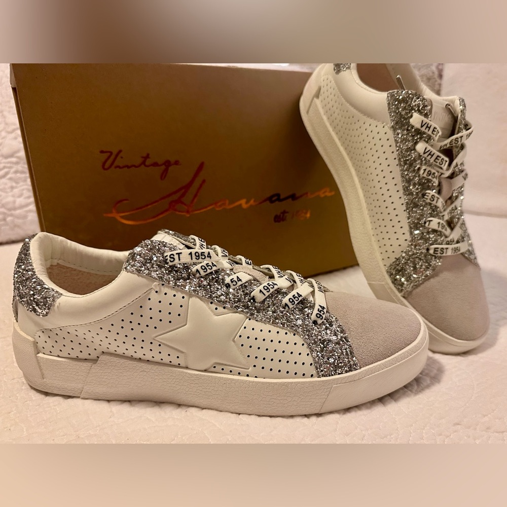 Vintage Havana Rollin 12 Sneakers, Grey White Multi Sequin, Size 8.5